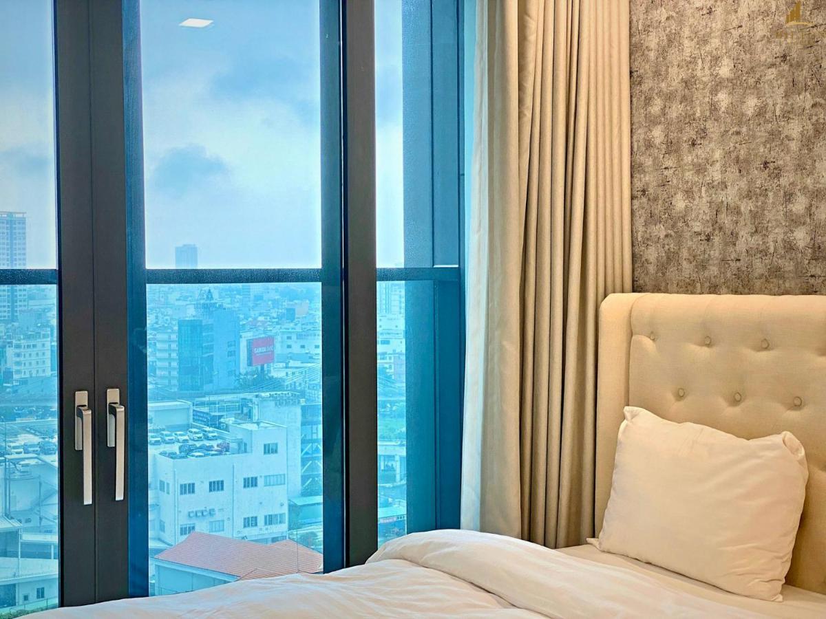 Hilton Residence - Landmark 81 Vinhomes Central Park Хошимин Экстерьер фото