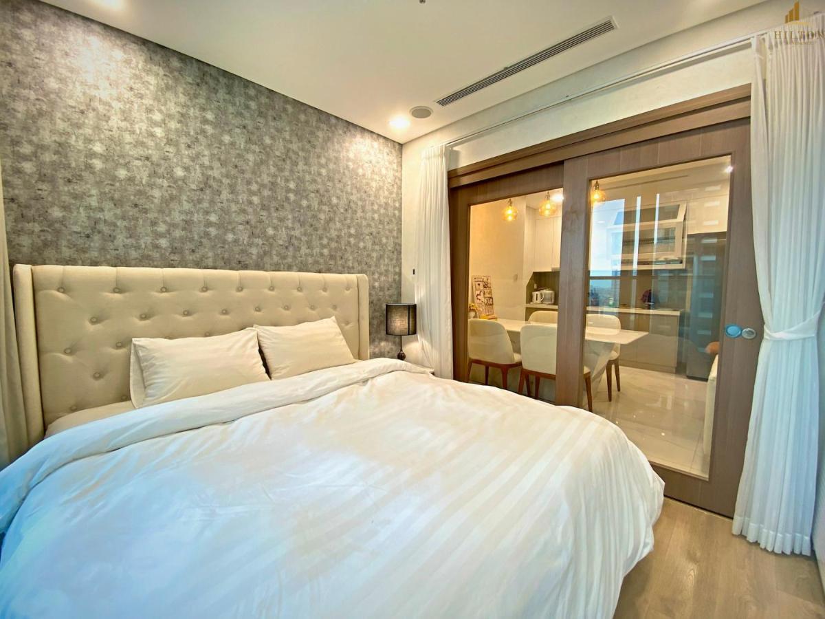 Hilton Residence - Landmark 81 Vinhomes Central Park Хошимин Экстерьер фото