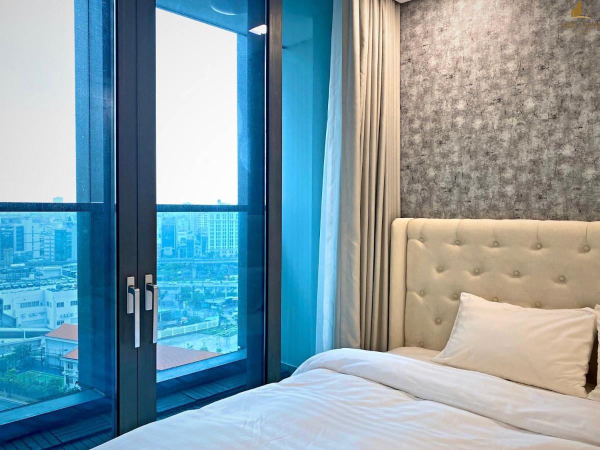 Hilton Residence - Landmark 81 Vinhomes Central Park Хошимин Экстерьер фото