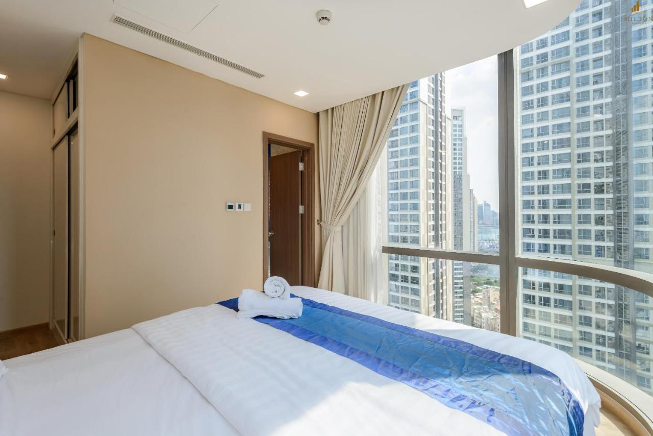 Hilton Residence - Landmark 81 Vinhomes Central Park Хошимин Экстерьер фото